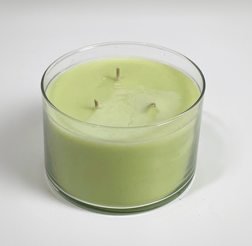 PartyLite Lemongrass 3 Wick Candle - Picture 1 of 2